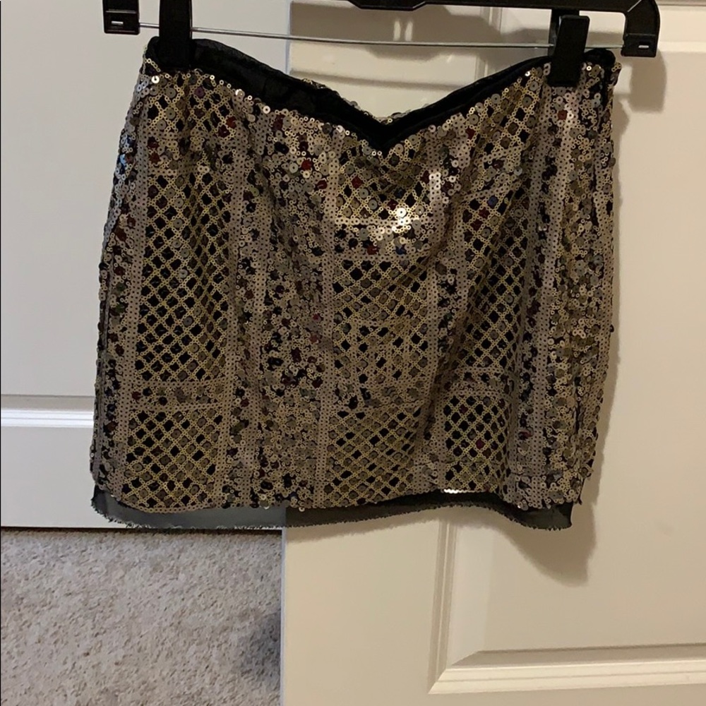 Forever 21 sequin mini skirt- size Small